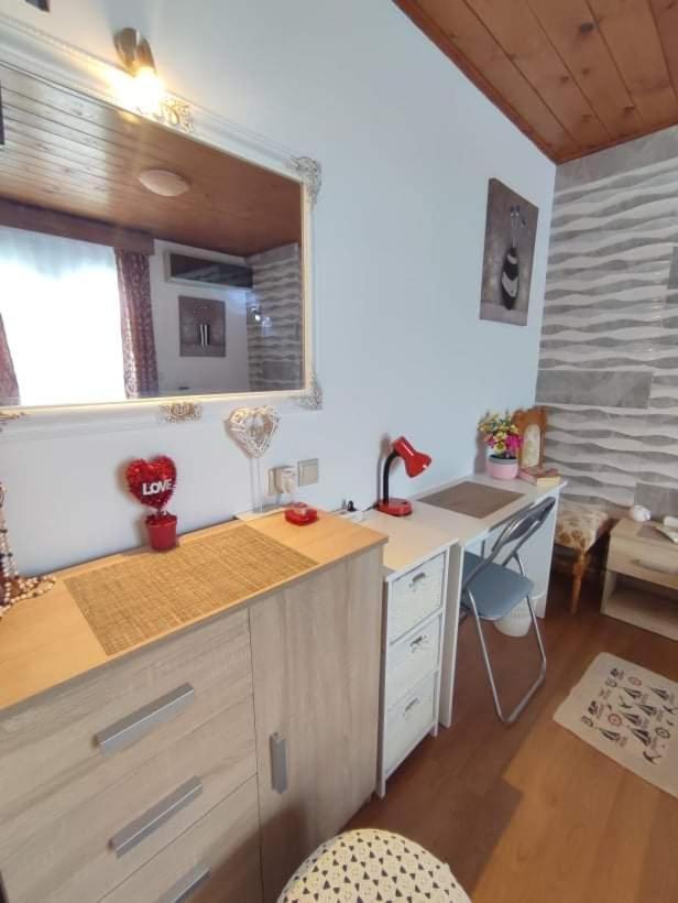 Snow White Castle Apartment Kiotári Kültér fotó